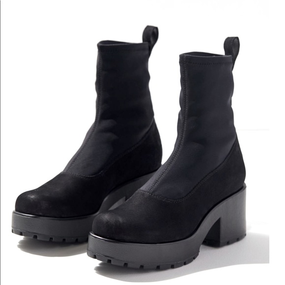 Vagabond Shoes - Vagabond Dioon stretch Chunky heel black boot